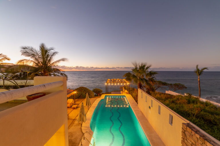 piscina-deck-vista-al-mar-litibu