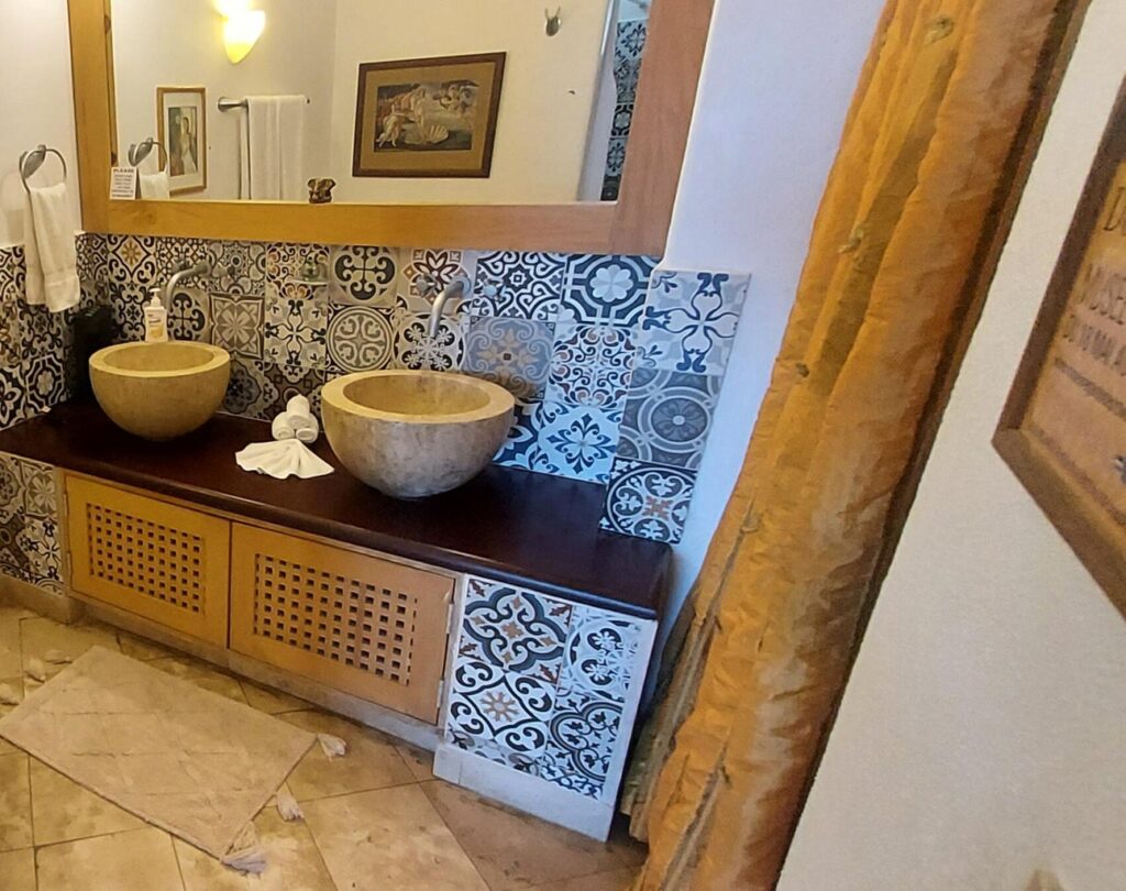 remodeled-bathroom-conchas-ocean-view-condominium-for-sale-hillside