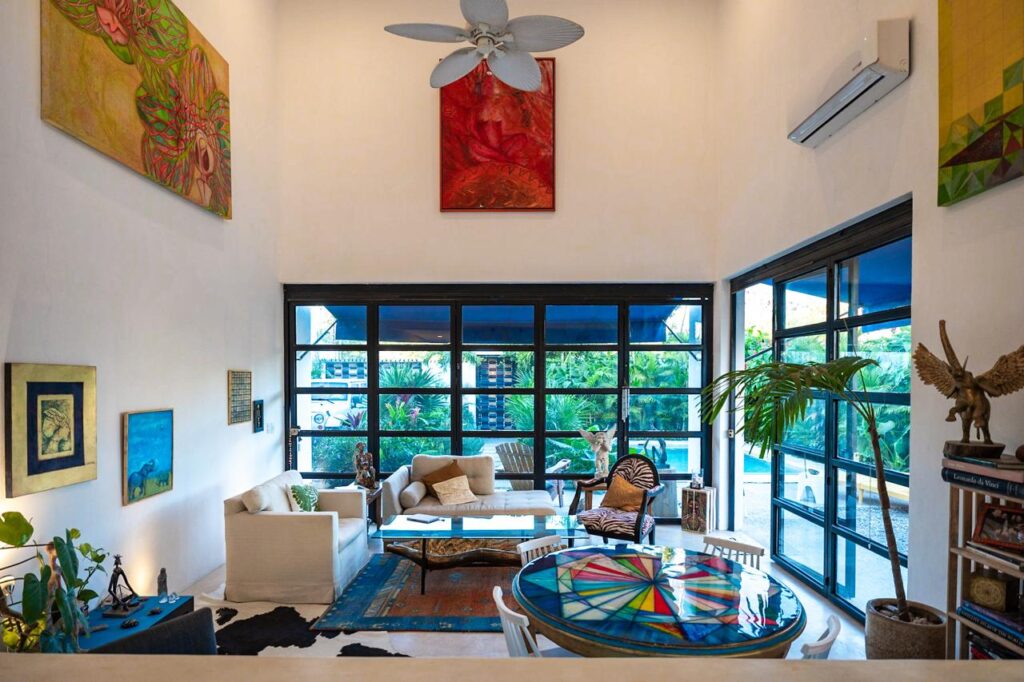 living casa balam
la cruz philos