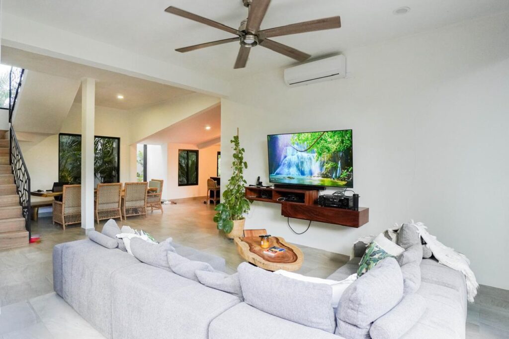 Local-realtor-professional-expert-best-realtor-extra-mile-philos-la-cruz-real-estate-realty-for-sale-la-cruz-de-huanacaxtle-bucerias-litibu-punta-de-mita-punta-de-burros-conchas-chinas-higuera-blanca-ethical-honest-experienced-fully-bilingual-bonus-bonos-best-deal-discounts-trusts-fideicomisos-Investment-inversion-retiro-retirement-second-home-retired-condo-home-house-lot-land-real-estate-neighbourhood-relax-health-development-payments-plan-financing-easy-to-rent-ROI-large-english-speaking-community-simple-buying-process-legal-team-condos-for-sale-in-la-cruz-condominiums-for-sale-in-la-cruz-de-huanacaxtle-apartments-for-sale-in-la-cruz-alamar-zantamar-la-joya-de-huanacaxtle-punta-esmeralda-vaya-vaya-casa-pairo-formentera-montemar-crystal-cove-new-condos-for-sale-in-la-cruz-cheap-condos-for-sale-in-la-cruz-2-bedroom-condos-for-sale-in-la-cruz-3-bedroom-condos-for-sale-in-la-cruz-4-bedroom-condos-for-sale-in-la-cruz-1-bedroom-condos-for-sale-in-la-cruz-studios-for-sale-in-la-cruz-houses-for-sale-in-la-cruz-2-bedroom-houses-for-sale-in-la-cruz-3-bedroom-houses-for-sale-in-la-cruz-4-bedroom-houses-for-sale-in-la-cruz-1-bedroom-houses-for-sale-in-la-cruz-Multi-family-property-for-sale-in-la-cruz-commercial-property-for-sale-in-la-cruz-business-for-sale-in-la-cruz-opportunity-fire-sale-Bahia-de-banderas-banderas-bay-riviera-nayarit-mexico-pacific-coastal-living-beach-front- hillside-oceanside-puerto-vallarta-marina-riviera-nayarit-destination-hot-spot-waterfront-MLS-Sea-waves-ocean-sun-beach-sunset-sand-playa-marina-boats-sailboats-marlin-tuna-mahi-mahi-love-beach-lover-watersports-surf-swimming-Sunbath-sailing-relax-fishing-golf-healing-whale-watching-landscape-gastronomy-culinary-experience-high-standards-authentic-town-dream-refugio-sanctuary-traditional-pickleball-vibrant-mexican-connected-inviting-climate-friendly-hospitality-adventure-nature-secure-safe-natural-elements-chukum-frente-al-mar-amenidades-premium-pool-rooftop-heated-pool-gym-laundry-Ocean-view-marina view-boats-view-mountain-view-vista-al-mar-paradise-privileged-preferred-place-Community-secure-walking-distance-well-located-music-restaurants-foodies-Peaceful-affordable-cheap-luxury-furnished-unfirnished-new-fixxer-upper-guest-house-garage-workshop-palapa-pergola-outdoor-living-lightened-ventilated-private-privacy-mexican-style-contemporary-new-re-sale-pre-sale-traditional-modern-underground-parking-elevator-tennis-beach-lifestyle-services-hospital-banks-groceries-amenities-firepit-pet-friendly-administration-on-site-airport-home-office-nomads-work-away-work-in-paradise-work-remotly-ventas-bienes-raices-The-real-estate-market-in La-Cruz-de-Huanacaxtle-tends-to-be-vibrant,-with-a-mix-of-properties –ranging-from-luxury-beachfront-villas-to-more-modest-condos-cabo-punta-pelicanos-vista-pelicanos-nakawe-ocean-singer-velmar-nayri-alik-