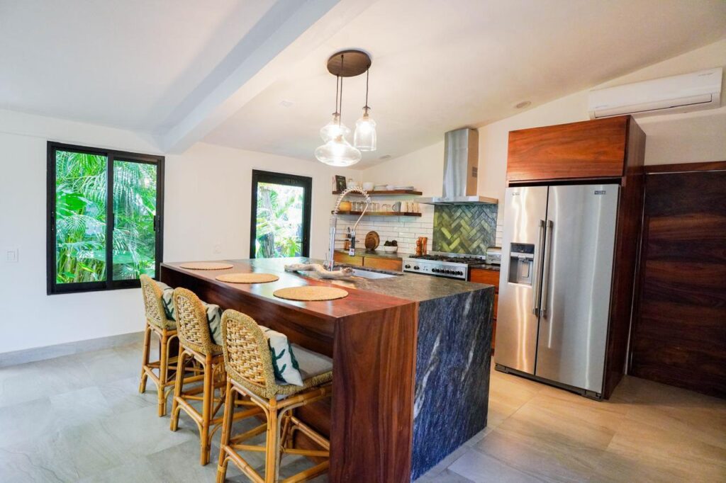 Local-realtor-professional-expert-best-realtor-extra-mile-philos-la-cruz-real-estate-realty-for-sale-la-cruz-de-huanacaxtle-bucerias-litibu-punta-de-mita-punta-de-burros-conchas-chinas-higuera-blanca-ethical-honest-experienced-fully-bilingual-bonus-bonos-best-deal-discounts-trusts-fideicomisos-Investment-inversion-retiro-retirement-second-home-retired-condo-home-house-lot-land-real-estate-neighbourhood-relax-health-development-payments-plan-financing-easy-to-rent-ROI-large-english-speaking-community-simple-buying-process-legal-team-condos-for-sale-in-la-cruz-condominiums-for-sale-in-la-cruz-de-huanacaxtle-apartments-for-sale-in-la-cruz-alamar-zantamar-la-joya-de-huanacaxtle-punta-esmeralda-vaya-vaya-casa-pairo-formentera-montemar-crystal-cove-new-condos-for-sale-in-la-cruz-cheap-condos-for-sale-in-la-cruz-2-bedroom-condos-for-sale-in-la-cruz-3-bedroom-condos-for-sale-in-la-cruz-4-bedroom-condos-for-sale-in-la-cruz-1-bedroom-condos-for-sale-in-la-cruz-studios-for-sale-in-la-cruz-houses-for-sale-in-la-cruz-2-bedroom-houses-for-sale-in-la-cruz-3-bedroom-houses-for-sale-in-la-cruz-4-bedroom-houses-for-sale-in-la-cruz-1-bedroom-houses-for-sale-in-la-cruz-Multi-family-property-for-sale-in-la-cruz-commercial-property-for-sale-in-la-cruz-business-for-sale-in-la-cruz-opportunity-fire-sale-Bahia-de-banderas-banderas-bay-riviera-nayarit-mexico-pacific-coastal-living-beach-front- hillside-oceanside-puerto-vallarta-marina-riviera-nayarit-destination-hot-spot-waterfront-MLS-Sea-waves-ocean-sun-beach-sunset-sand-playa-marina-boats-sailboats-marlin-tuna-mahi-mahi-love-beach-lover-watersports-surf-swimming-Sunbath-sailing-relax-fishing-golf-healing-whale-watching-landscape-gastronomy-culinary-experience-high-standards-authentic-town-dream-refugio-sanctuary-traditional-pickleball-vibrant-mexican-connected-inviting-climate-friendly-hospitality-adventure-nature-secure-safe-natural-elements-chukum-frente-al-mar-amenidades-premium-pool-rooftop-heated-pool-gym-laundry-Ocean-view-marina view-boats-view-mountain-view-vista-al-mar-paradise-privileged-preferred-place-Community-secure-walking-distance-well-located-music-restaurants-foodies-Peaceful-affordable-cheap-luxury-furnished-unfirnished-new-fixxer-upper-guest-house-garage-workshop-palapa-pergola-outdoor-living-lightened-ventilated-private-privacy-mexican-style-contemporary-new-re-sale-pre-sale-traditional-modern-underground-parking-elevator-tennis-beach-lifestyle-services-hospital-banks-groceries-amenities-firepit-pet-friendly-administration-on-site-airport-home-office-nomads-work-away-work-in-paradise-work-remotly-ventas-bienes-raices-The-real-estate-market-in La-Cruz-de-Huanacaxtle-tends-to-be-vibrant,-with-a-mix-of-properties –ranging-from-luxury-beachfront-villas-to-more-modest-condos-cabo-punta-pelicanos-vista-pelicanos-nakawe-ocean-singer-velmar-nayri-alik-