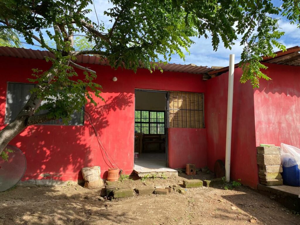 Local-realtor-professional-expert-best-realtor-extra-mile-philos-la-cruz-real-estate-realty-for-sale-la-cruz-de-huanacaxtle-bucerias-litibu-punta-de-mita-punta-de-burros-conchas-chinas-higuera-blanca-ethical-honest-experienced-fully-bilingual-bonus-bonos-best-deal-discounts-trusts-fideicomisos-Investment-inversion-retiro-retirement-second-home-retired-condo-home-house-lot-land-real-estate-neighbourhood-relax-health-development-payments-plan-financing-easy-to-rent-ROI-large-english-speaking-community-simple-buying-process-legal-team-condos-for-sale-in-la-cruz-condominiums-for-sale-in-la-cruz-de-huanacaxtle-apartments-for-sale-in-la-cruz-alamar-zantamar-la-joya-de-huanacaxtle-punta-esmeralda-vaya-vaya-casa-pairo-formentera-montemar-crystal-cove-new-condos-for-sale-in-la-cruz-cheap-condos-for-sale-in-la-cruz-2-bedroom-condos-for-sale-in-la-cruz-3-bedroom-condos-for-sale-in-la-cruz-4-bedroom-condos-for-sale-in-la-cruz-1-bedroom-condos-for-sale-in-la-cruz-studios-for-sale-in-la-cruz-houses-for-sale-in-la-cruz-2-bedroom-houses-for-sale-in-la-cruz-3-bedroom-houses-for-sale-in-la-cruz-4-bedroom-houses-for-sale-in-la-cruz-1-bedroom-houses-for-sale-in-la-cruz-Multi-family-property-for-sale-in-la-cruz-commercial-property-for-sale-in-la-cruz-business-for-sale-in-la-cruz-opportunity-fire-sale-Bahia-de-banderas-banderas-bay-riviera-nayarit-mexico-pacific-coastal-living-beach-front- hillside-oceanside-puerto-vallarta-marina-riviera-nayarit-destination-hot-spot-waterfront-MLS-Sea-waves-ocean-sun-beach-sunset-sand-playa-marina-boats-sailboats-marlin-tuna-mahi-mahi-love-beach-lover-watersports-surf-swimming-Sunbath-sailing-relax-fishing-golf-healing-whale-watching-landscape-gastronomy-culinary-experience-high-standards-authentic-town-dream-refugio-sanctuary-traditional-pickleball-vibrant-mexican-connected-inviting-climate-friendly-hospitality-adventure-nature-secure-safe-natural-elements-chukum-frente-al-mar-amenidades-premium-pool-rooftop-heated-pool-gym-laundry-Ocean-view-marina view-boats-view-mountain-view-vista-al-mar-paradise-privileged-preferred-place-Community-secure-walking-distance-well-located-music-restaurants-foodies-Peaceful-affordable-cheap-luxury-furnished-unfirnished-new-fixxer-upper-guest-house-garage-workshop-palapa-pergola-outdoor-living-lightened-ventilated-private-privacy-mexican-style-contemporary-new-re-sale-pre-sale-traditional-modern-underground-parking-elevator-tennis-beach-lifestyle-services-hospital-banks-groceries-amenities-firepit-pet-friendly-administration-on-site-airport-home-office-nomads-work-away-work-in-paradise-work-remotly-ventas-bienes-raices-The-real-estate-market-in La-Cruz-de-Huanacaxtle-tends-to-be-vibrant,-with-a-mix-of-properties –ranging-from-luxury-beachfront-villas-to-more-modest-condos-cabo-punta-pelicanos-vista-pelicanos-nakawe-ocean-singer-velmar-nayri-alik-