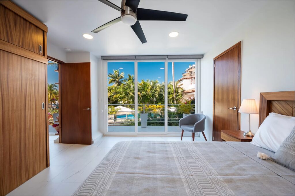 93e969c5-8012-4fb5-8bf9-493cbedf2344 (1)