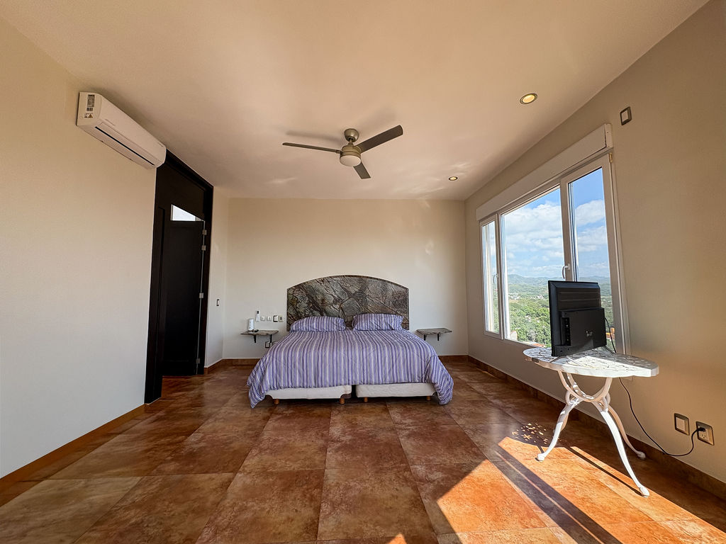 habitacion-bedroom-cama-bed-casa-dorada-con-vista-al-mar-ocean-view-monte-calvario-la-cruz-de-huanacaxtle-philos
