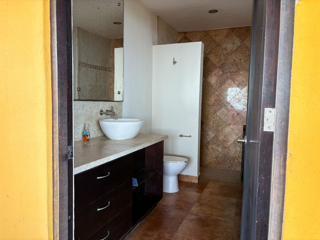 baño-completo-full-bathroom-marmol-marble-casa-dorada-monte-calvario-la-cruz-de-huanacaxtle-philos