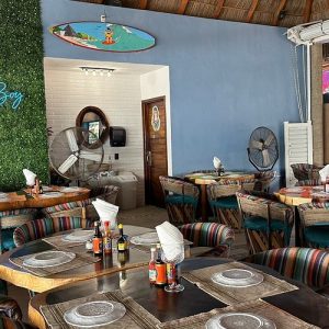 bucerias-the-fat-boy-seafood-philos-la-cruz-real-estate